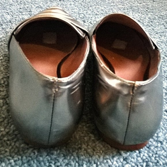 Madewell Gold Patent Leather Flats - Picture 4 of 12